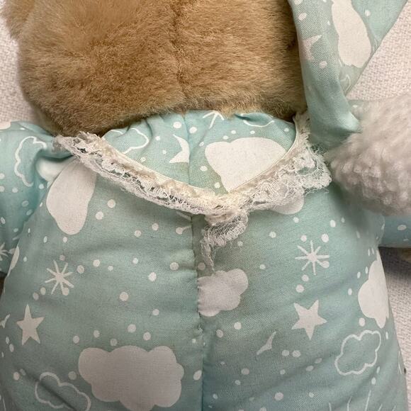 House of Lloyd bear with slippers and nightcap dated 1990 - Picture 8 of 9